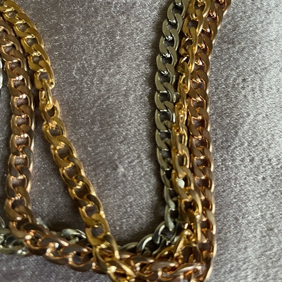 Chain Choker -tri-colour Rose Gold/Gold/Silver - Picture 4 of 6